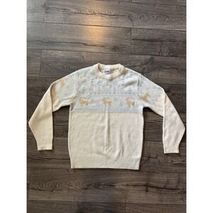 Vintage Forum Sweater Size Medium 100% Wintuk Reindeer PullOver